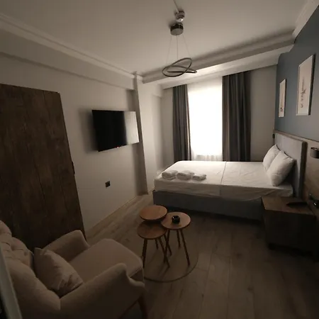 Luna Stella Aparthotel *